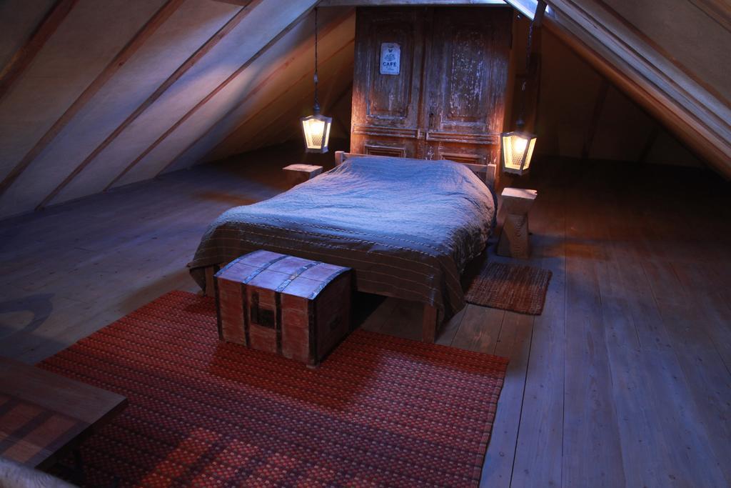 Dwor Dawidy Bed and Breakfast Mlynary Værelse billede