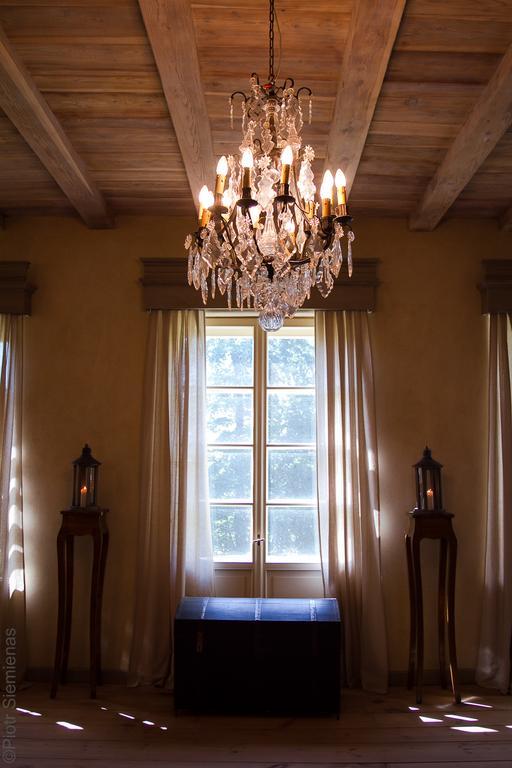 Dwor Dawidy Bed and Breakfast Mlynary Eksteriør billede