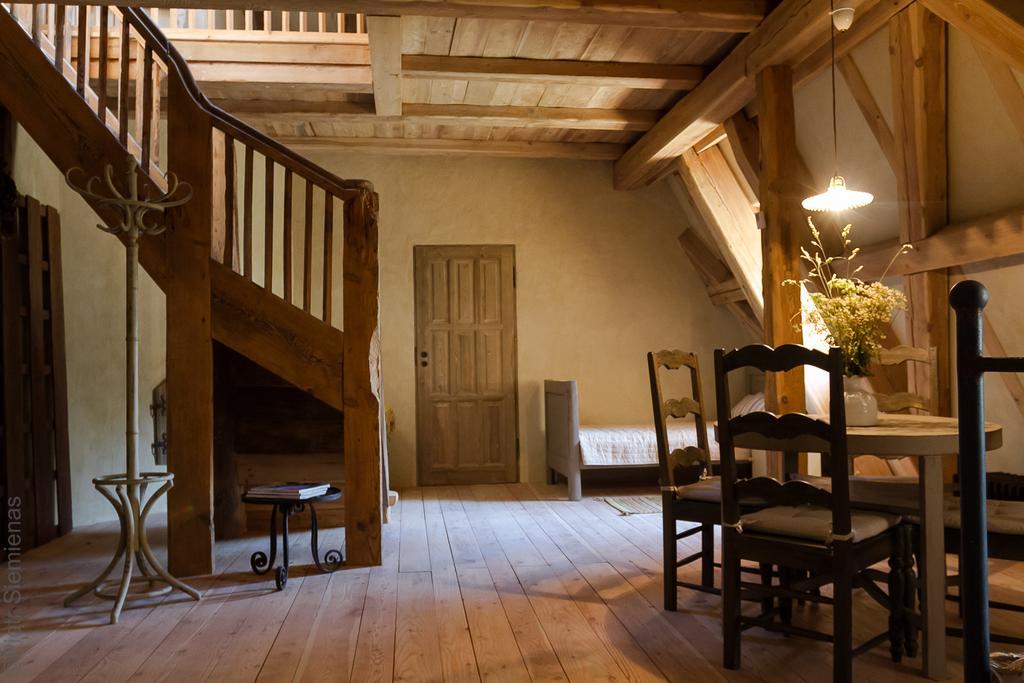 Dwor Dawidy Bed and Breakfast Mlynary Værelse billede